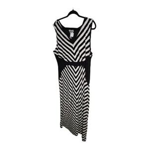 Catherines Black and White Chevron Maxi Dress